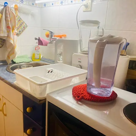 Apartman Funkcionalna Garsonjera U Zemunu Zemun